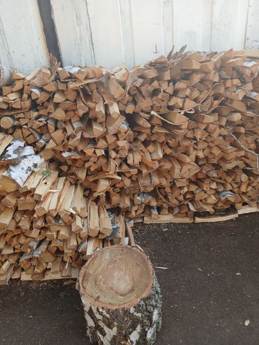 Дрова мелко колотые.