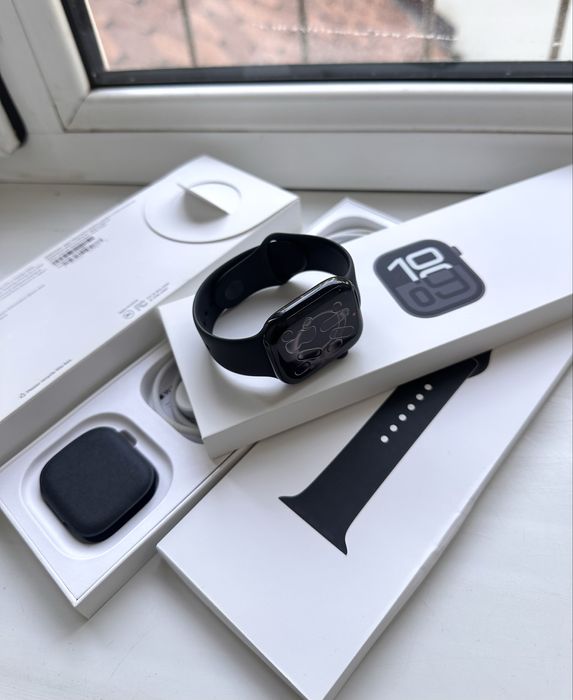Apple iWatch 10 Black 46mm 100%