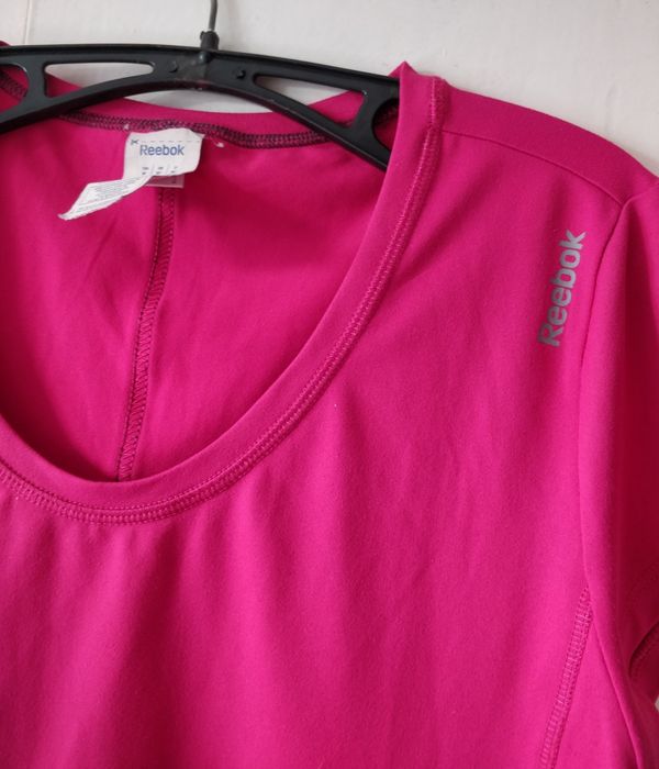 Tricou sport Reebok roz