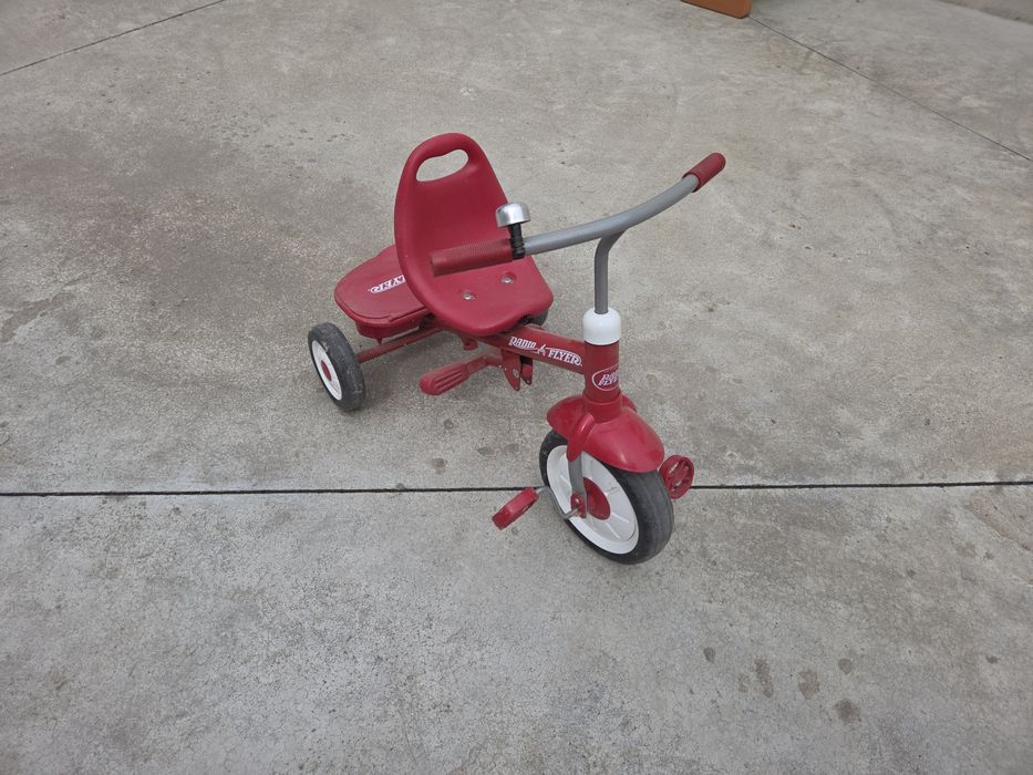 Tricicleta Radio Flyer