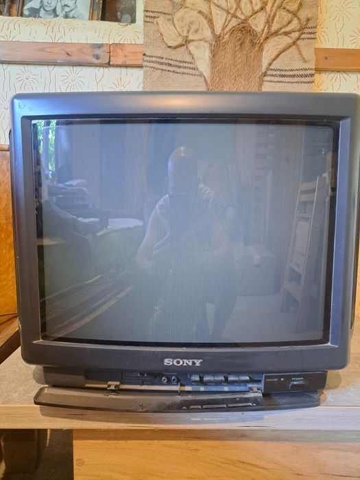 Телевизор Sony trinitron