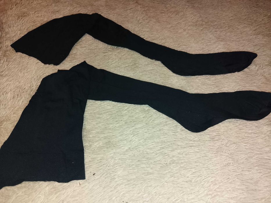 ПРОДАМ ЖЕНСКИЕ ЧУЛКИ ! Черные. Материал очень плотный капрон. Новые !