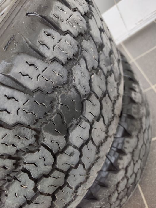 255/60R20 Goodyear 2 баллона