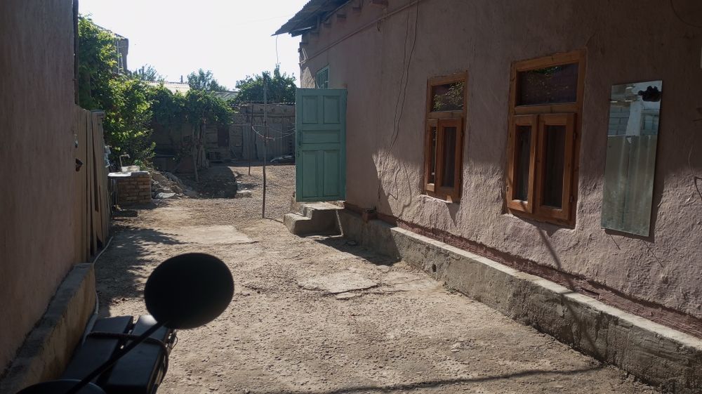 Kogon shaharda 2.9 sotixlik  uchaska sotiladi arzon narxda 25000$