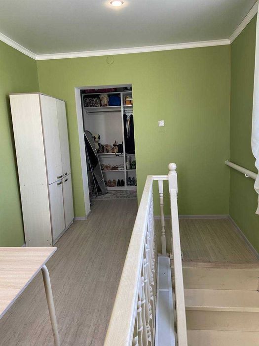 Продается 2-х этажный коттедж