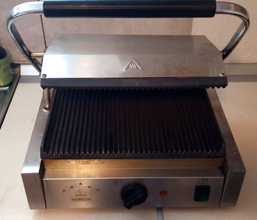 Contact Grill Professional Select