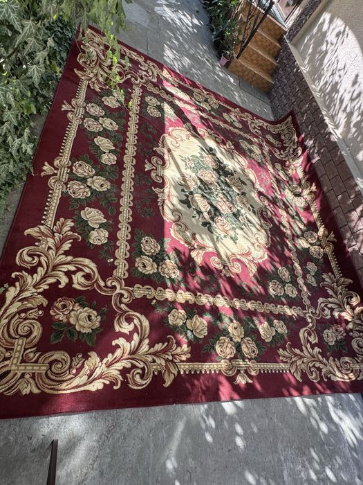 Продам ковер IMPERIAL (3.5 х 4 м) Gilam Sotiladi.