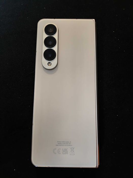 Samsung Galaxy z fold4