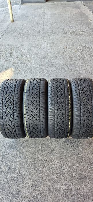 4 anvelope iarna Dunlop 255/55/18.Pretul este pe bucata.