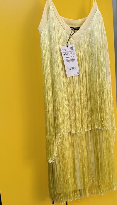 Vând rochie nouă Zara