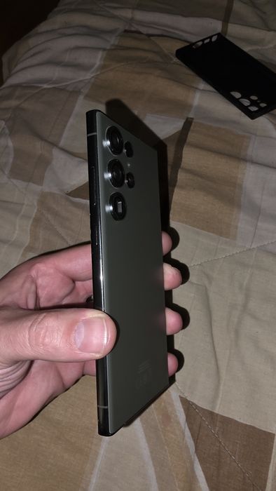 Samsung Galaxy S 23 ultra