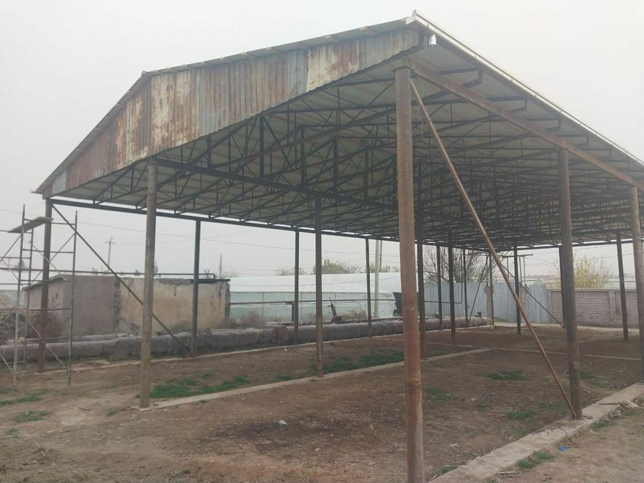 Продаётся 1 000 м² производственный цех.