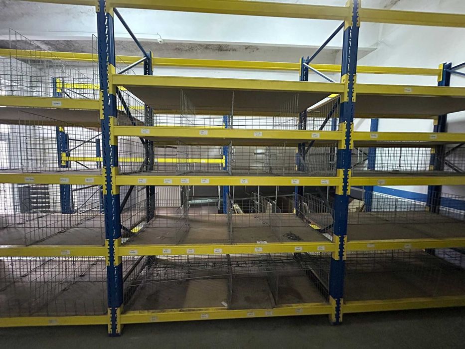 Rafturi metalice profesionale service auto, 3 bucăți stare foarte bună