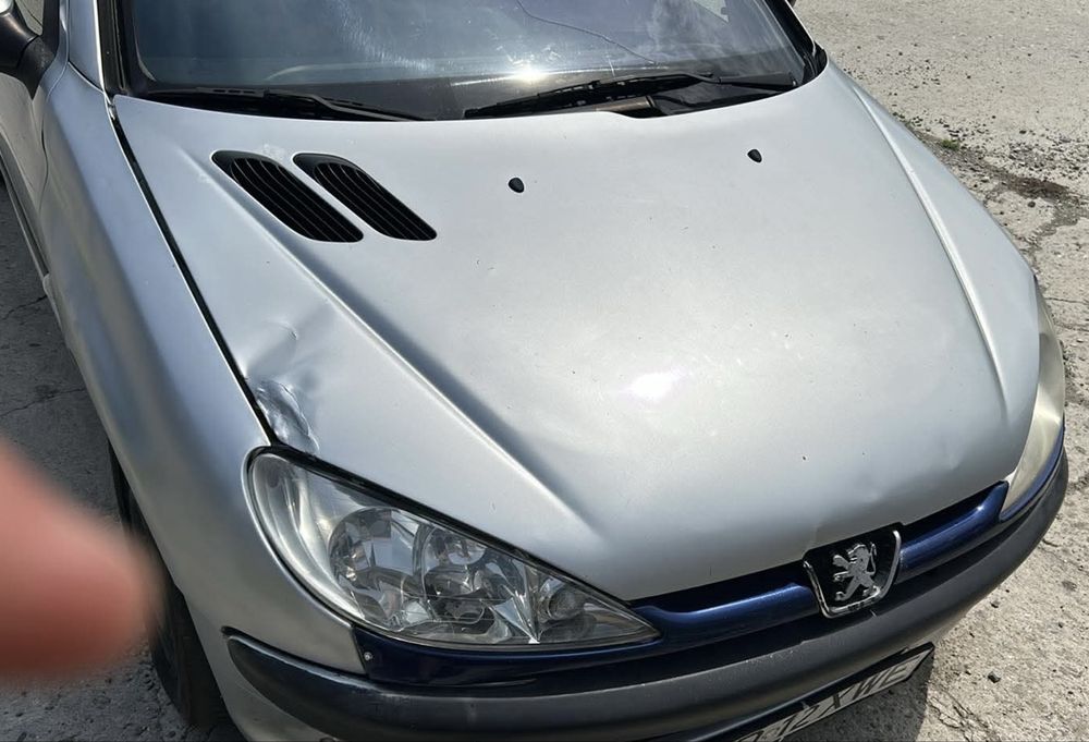 PEUGEOT 206 0 — imagine 3