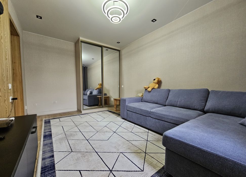 Метро Хамза улица Мукими продаю Однокомнатную