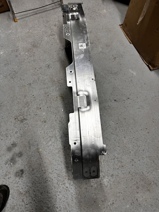 Armatură față bmw x5.g05.cod:5A1A2C9-04.