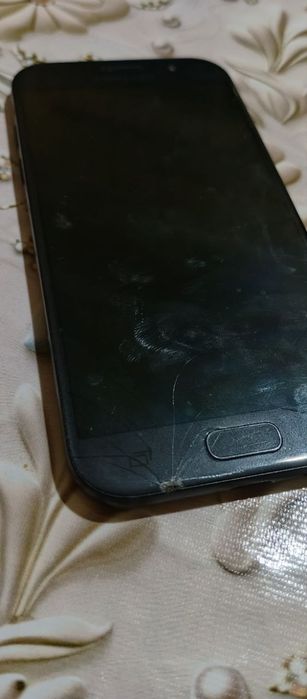 Samsung A 5 2017 sotiladi.Продается.