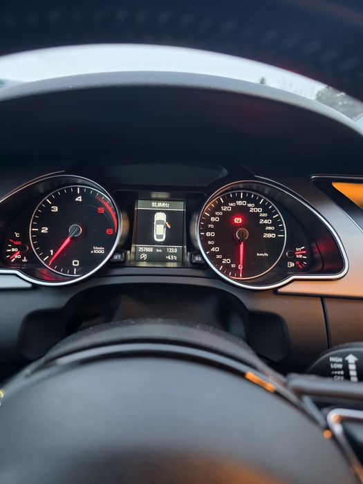 Audi A5 quattro 2.0 tdi 177