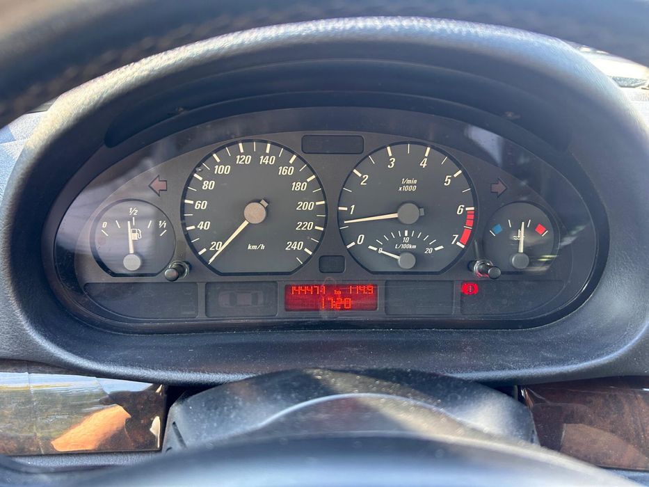 Bmw 320i E46 intretinut