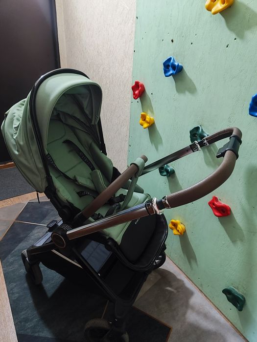 Продам коляску 2 в 1 Kidilo