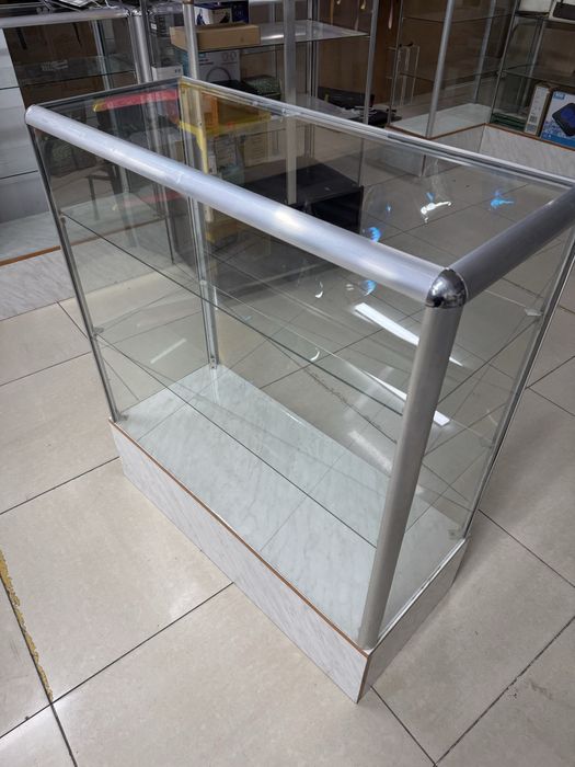 Продам витрины 7000тг