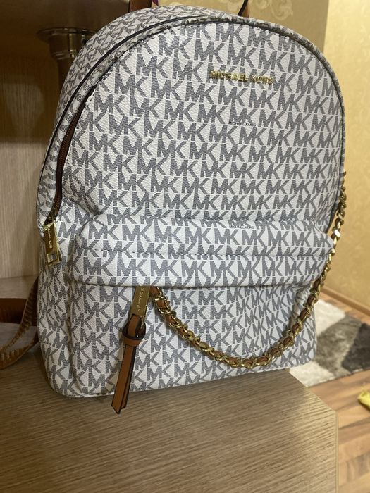 Рюкзак Michael Kors