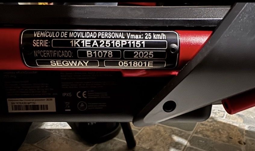 Trotineta Electrica Segway Zt3 Pro 1600W