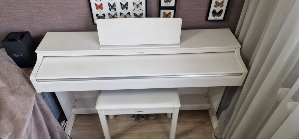 электронное фортепиано YAMAHA