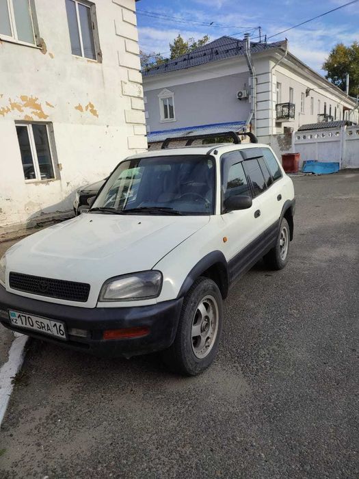 Продам Тойота Раф4