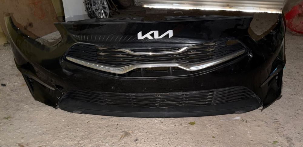 Бампер Kia Seed 2022