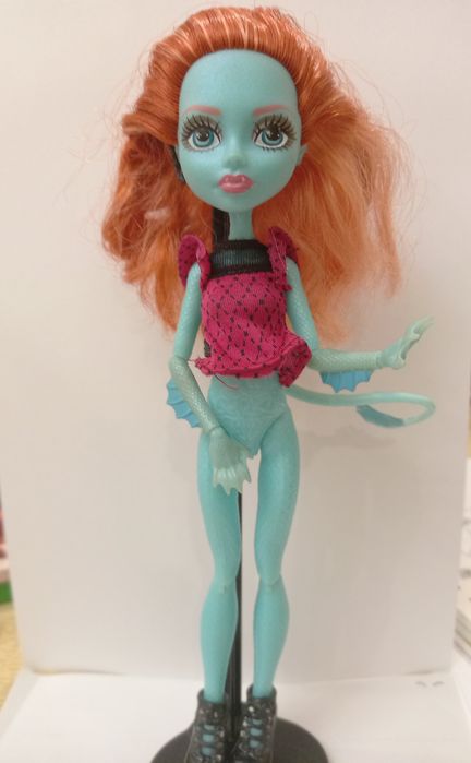 Продаю куклы монстер хай