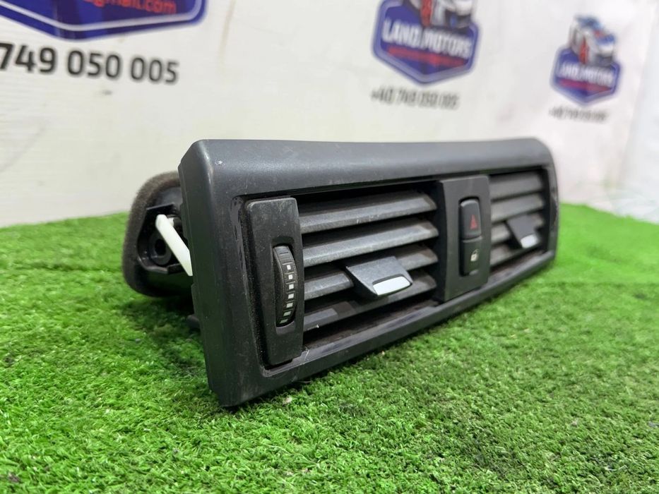 GRILA CENTRALA VENTILATIE BMW 116I SERIA 1 F20 F21 2012 COD OEM 920535710 507891 2011-2019