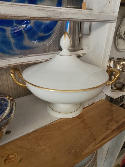 Порцеланови сервизи