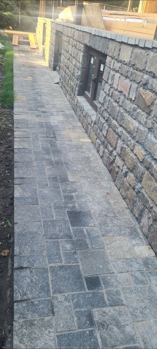Укладка Плитняка и Гранита