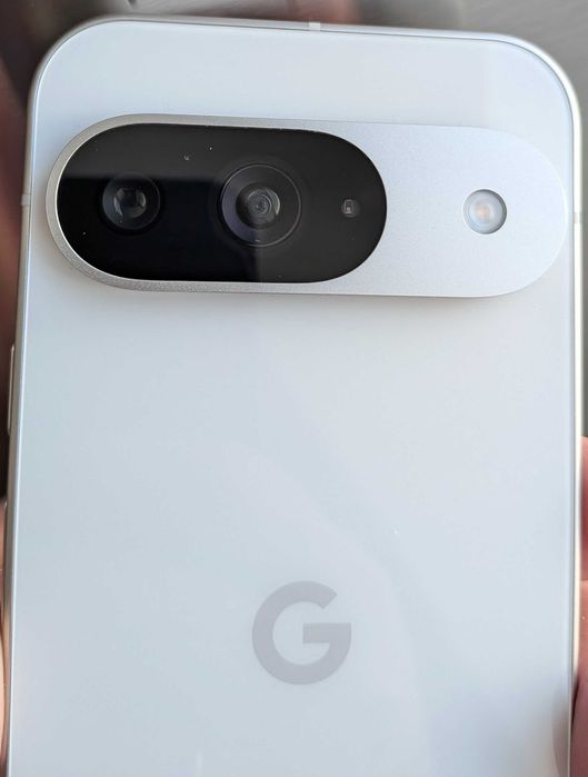 Google Pixel 9, като нов!