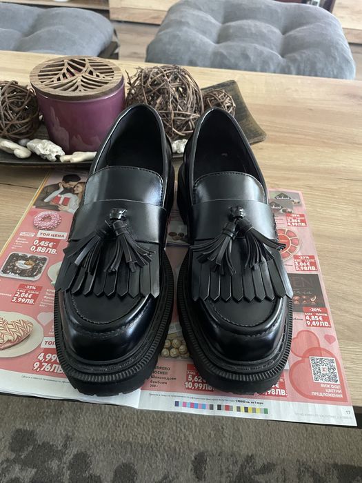 Дамски лоафъри на H&M