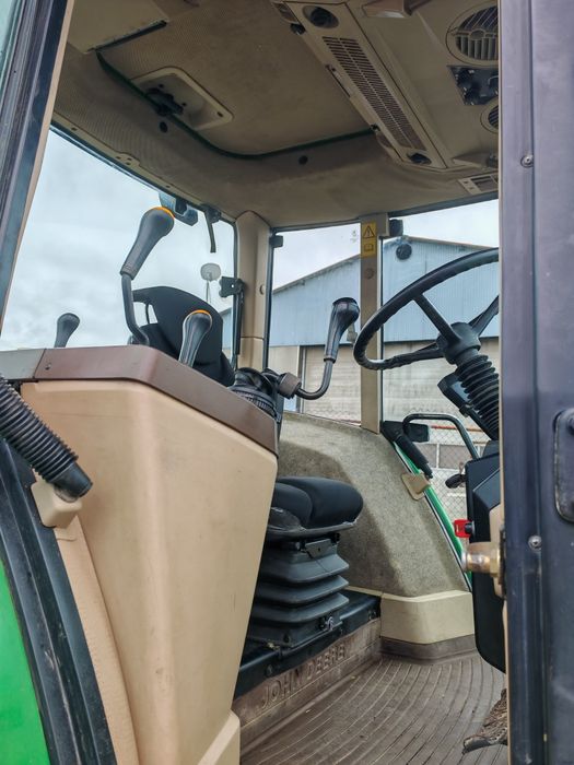 Tractor John Deere 6510