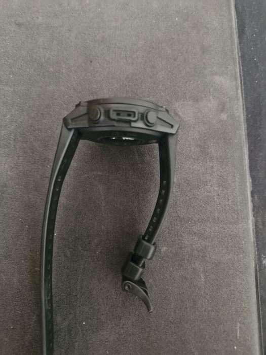 Ceas / Dive Computer Garmin Descent G1 Solar - Încărcare Solară, Stare Excelentă