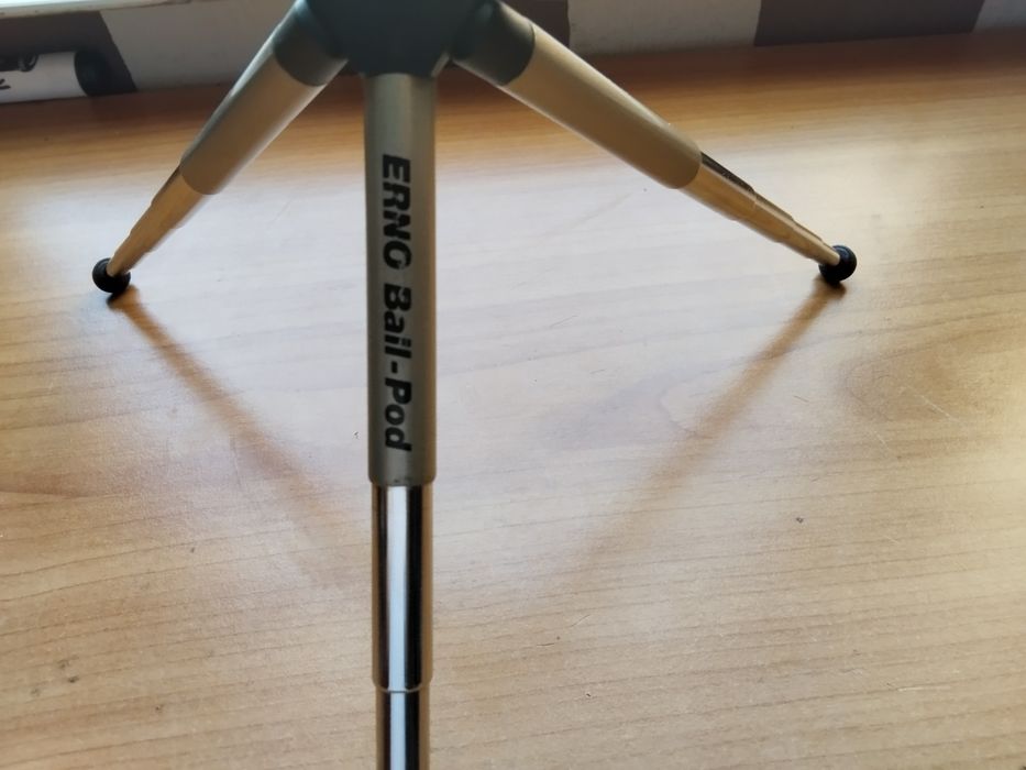 Чисто нова професионална стойка , за видео  камери и фотоапарати