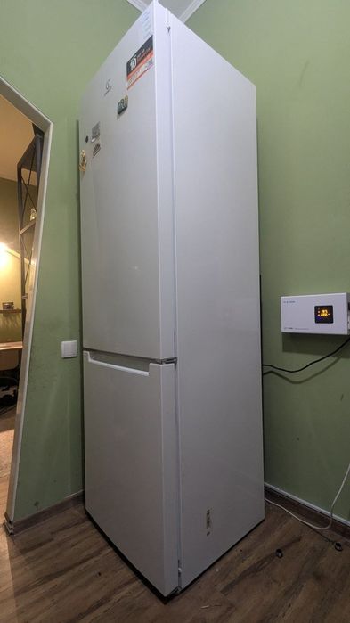 Indesit xolodilnik