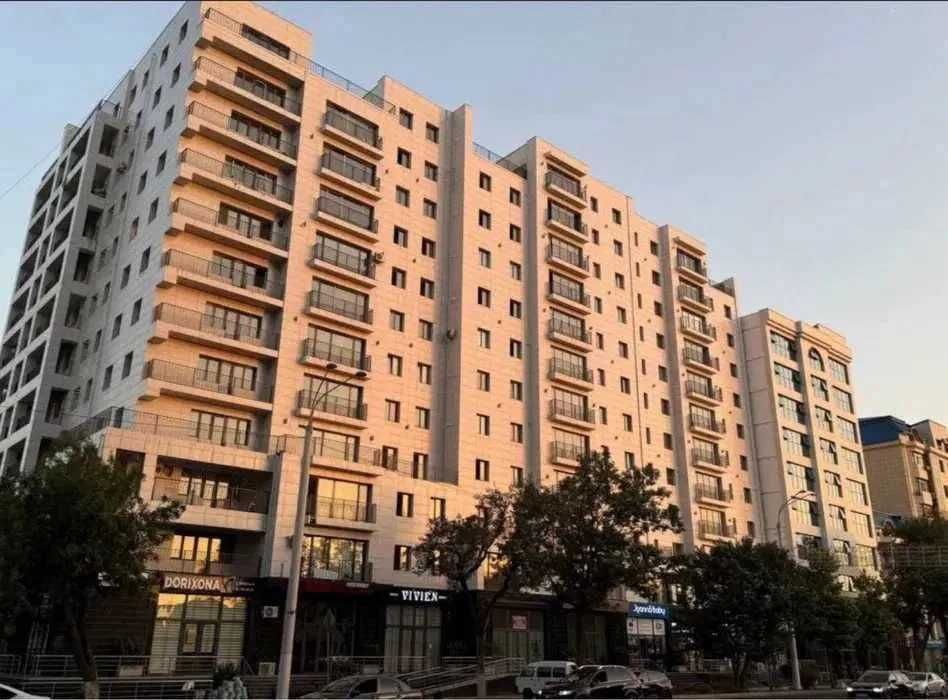 Nukus Avenue 3/3/12 91м2 коробка квартира продается Яккасарай: Глинка