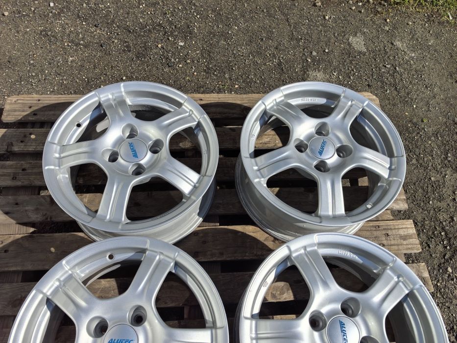 15 цола 4 х 100 мм Фолкваген / Дачия / Рено / Нисан / Хонда и други