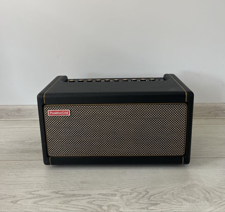 Amplificator spark 40 positive grid