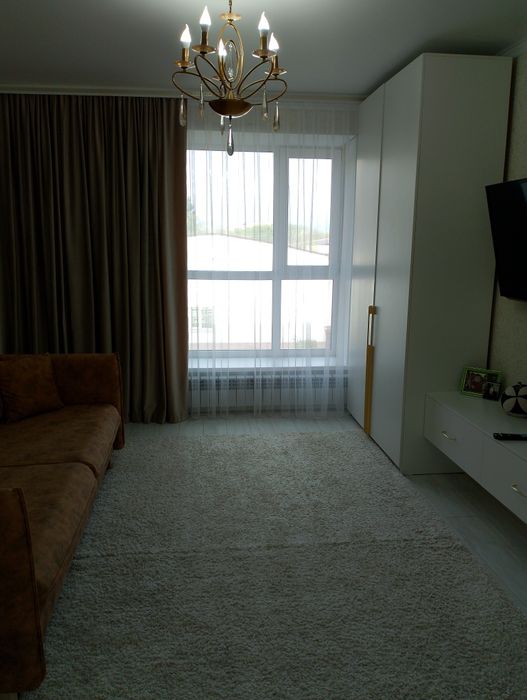 Продам 2 ком кв 105 м2 в микрорайоне Женис