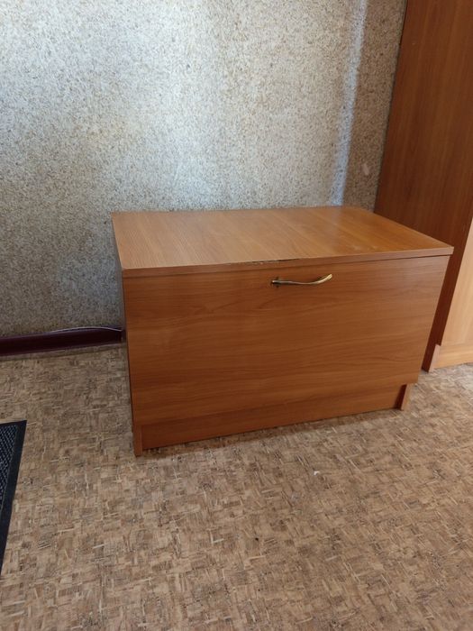 Продам обувнику ящик для хранения