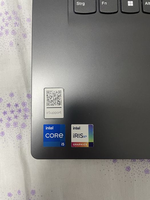 Laptop Lenovo Notebock V17 I5 13th