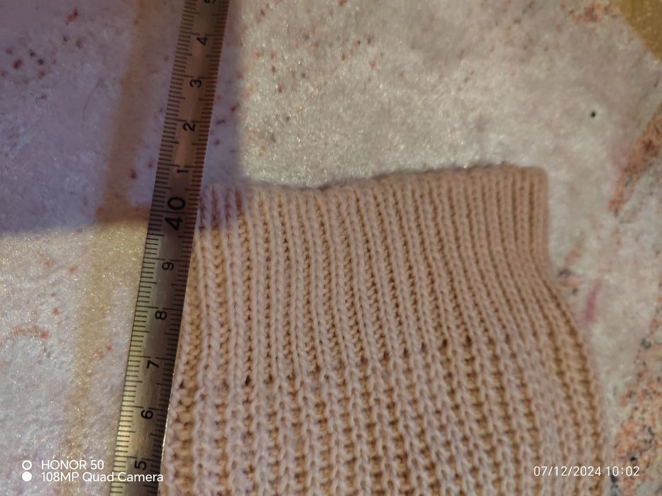 Пуловер размер М