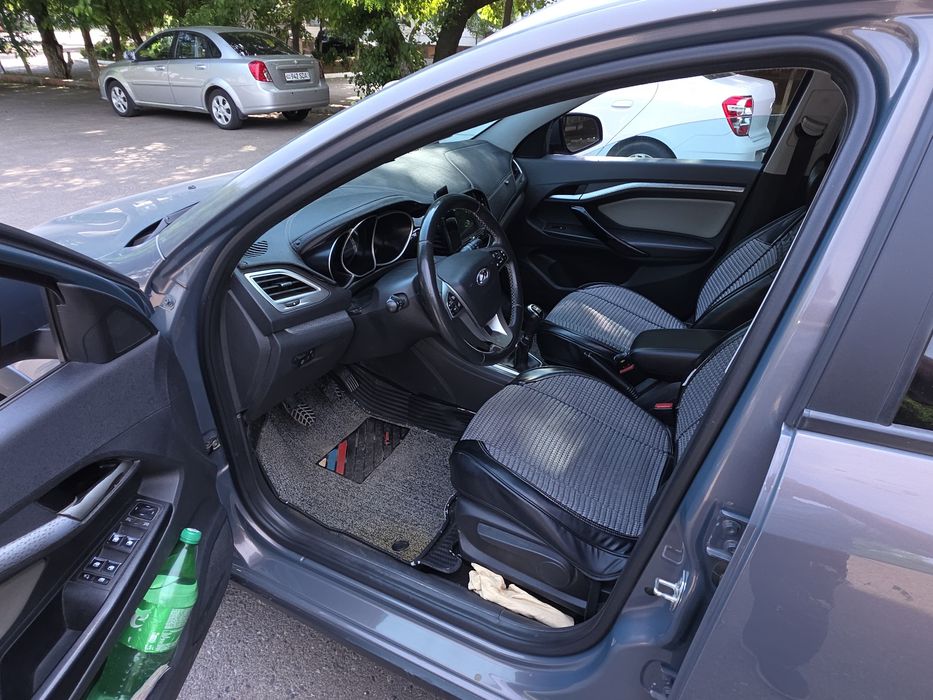 Lada vesta cross
