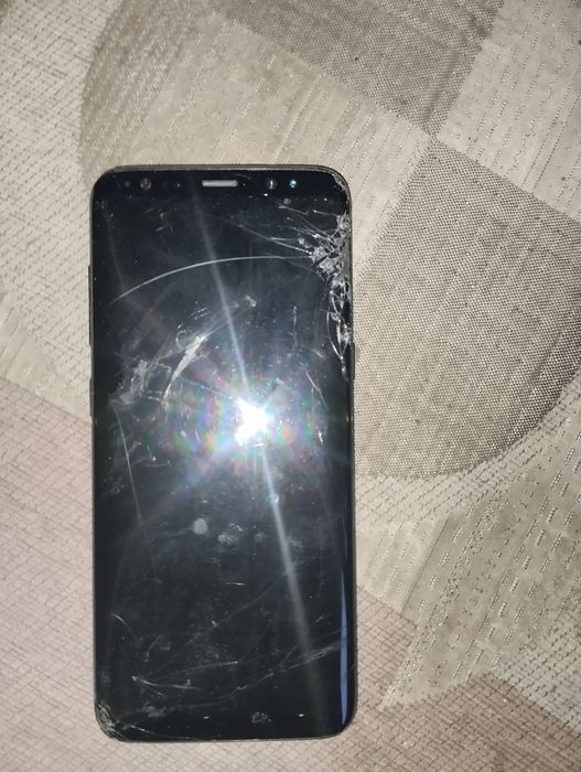 Продам Samsung s8