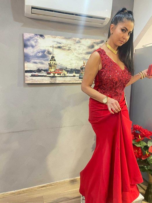 Официална рокля за вашите празненства